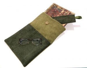 Funda libro hechas a mano